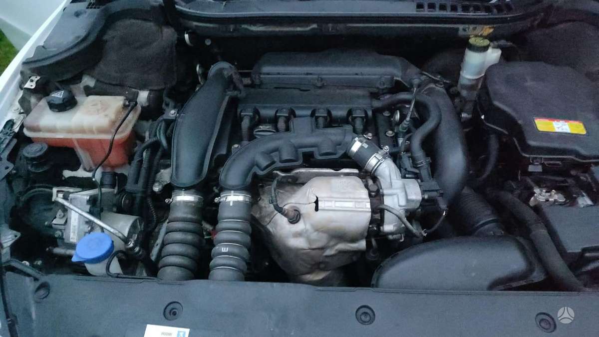 Peugeot 508 2011 — photo 5