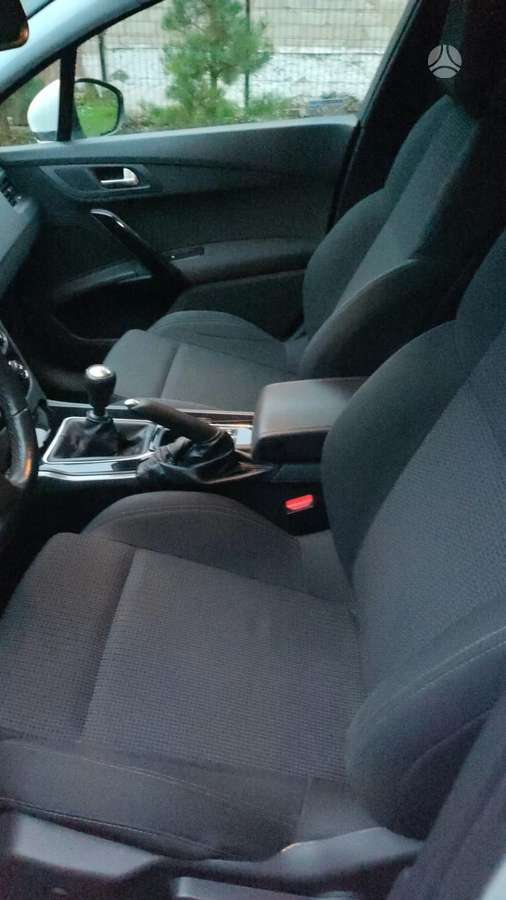Peugeot 508 2011 — photo 8