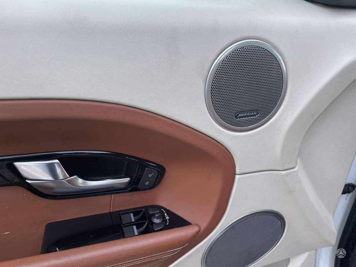 Land Rover 2012 — photo 15