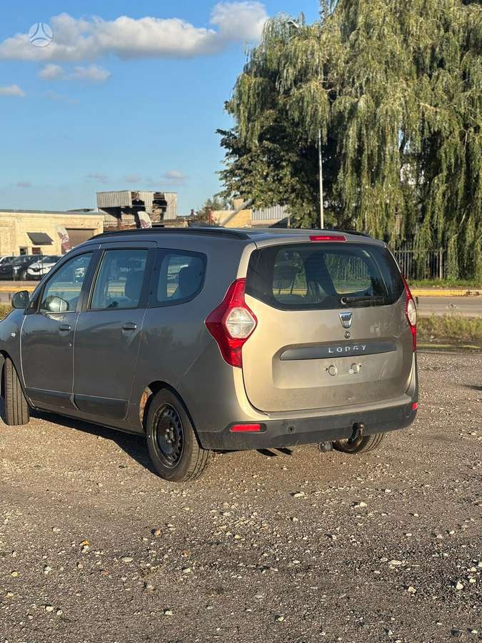 Dacia Lodgy 2014 — двигун 1500 cm³, 106 HP (78kW)