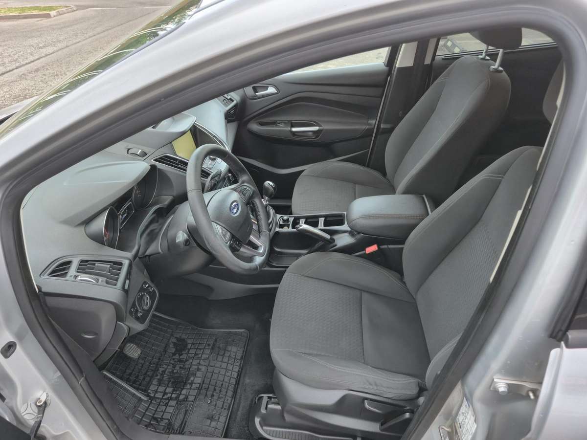Ford C-MAX 2015 — photo 10