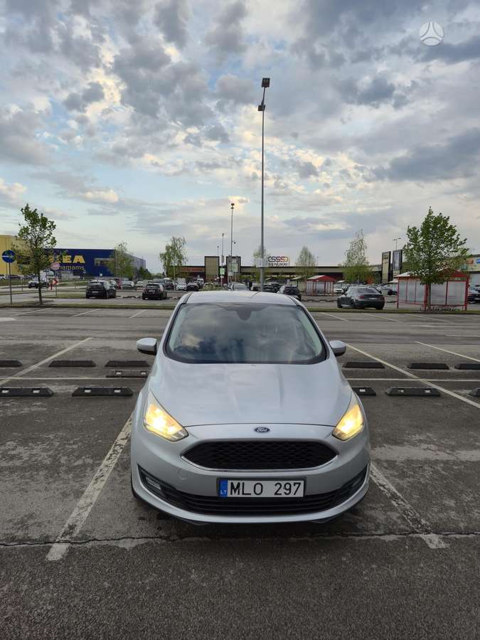 Ford C-MAX 2015 — interior
