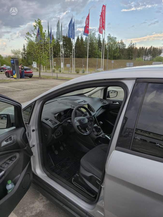 Ford C-MAX 2015 — photo 8