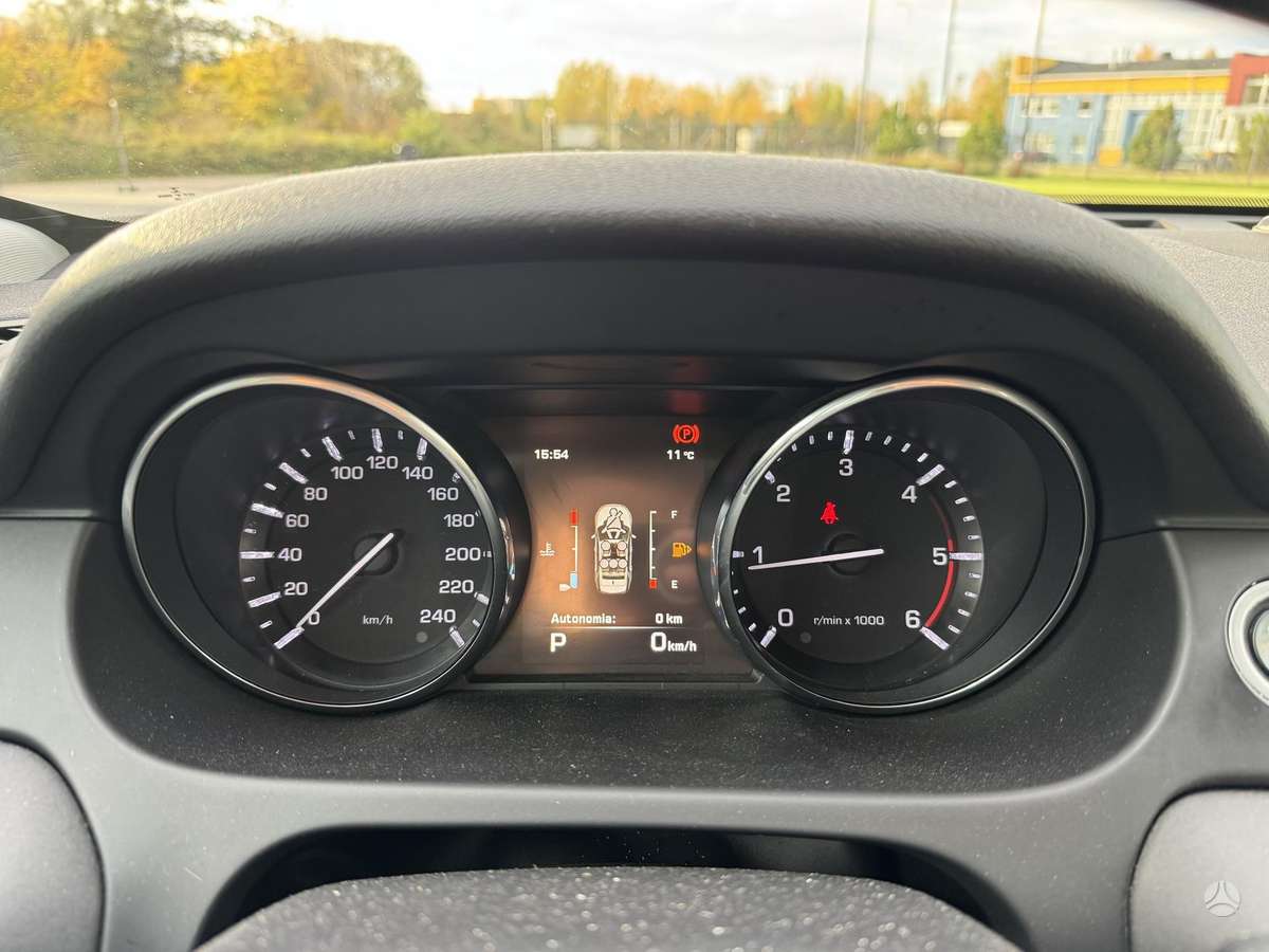 Land Rover 2015 — photo 20