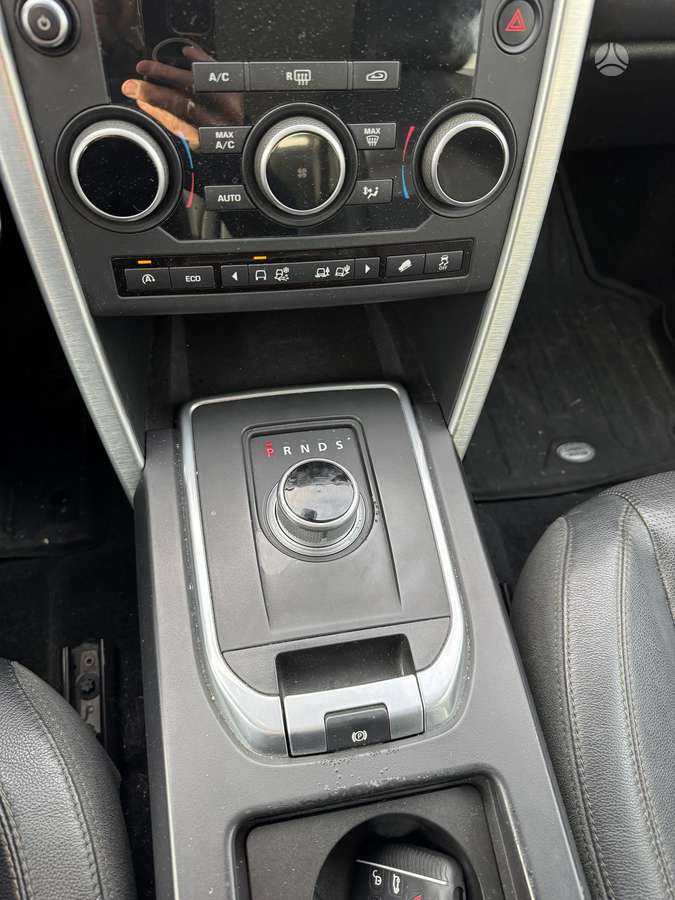 Land Rover 2015 — photo 22