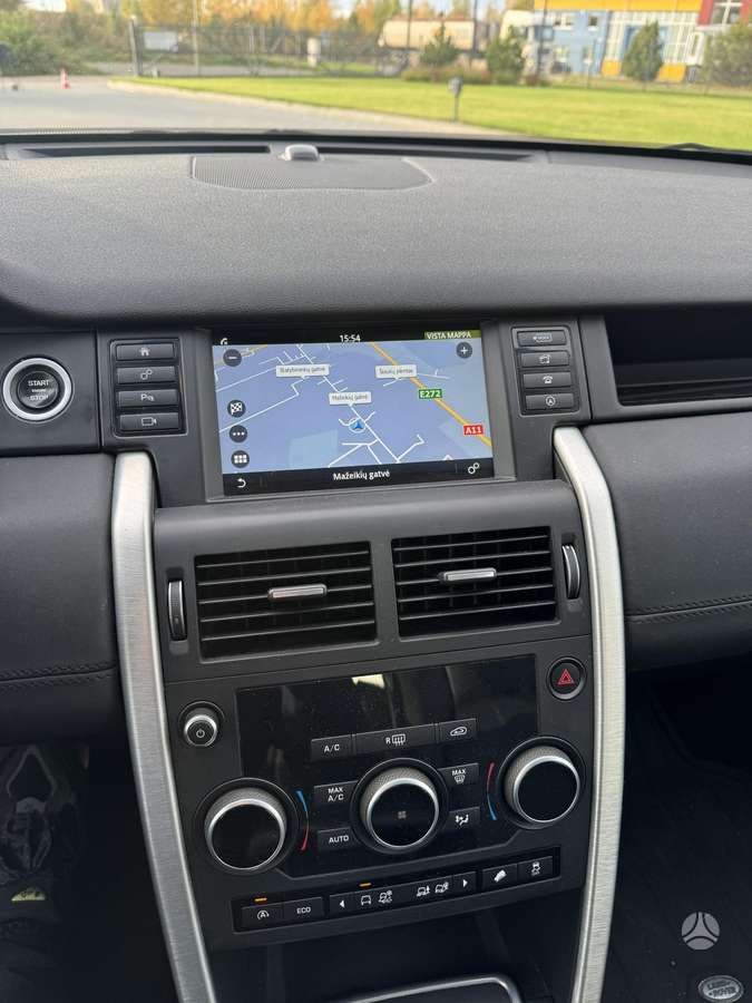 Land Rover 2015 — photo 26
