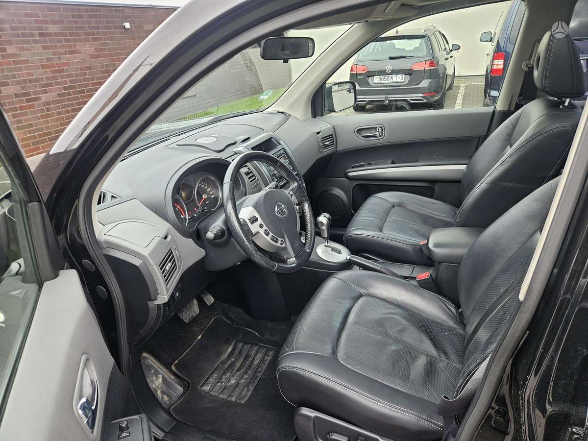 Nissan X-Trail 2010 — photo 10