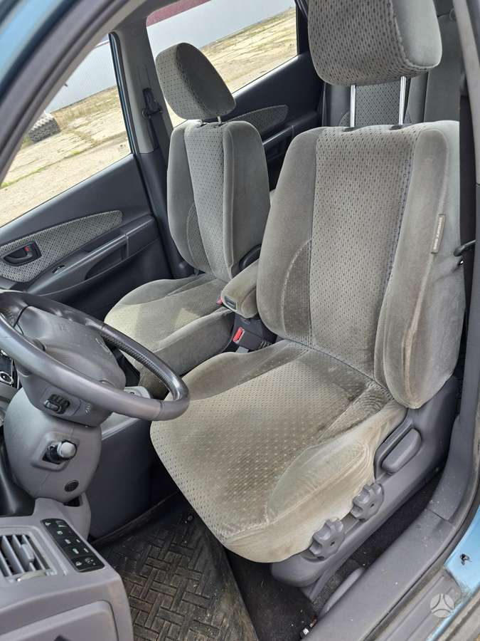 Hyundai Tucson 2005 — photo 11