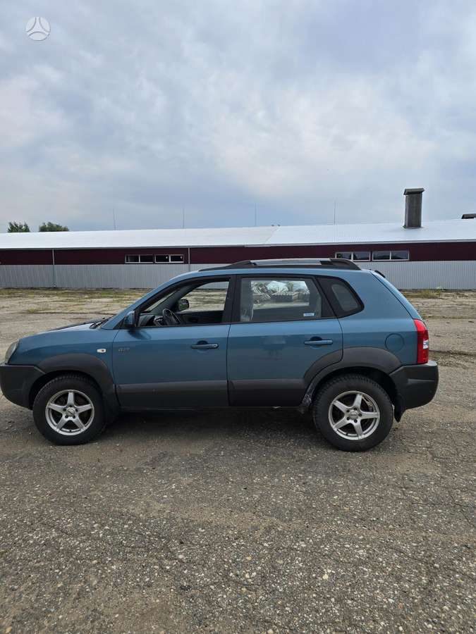 Hyundai Tucson 2005 — photo 8