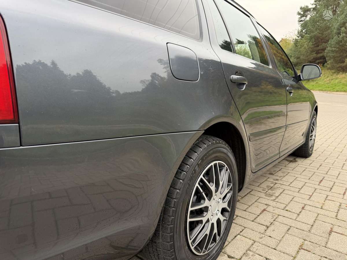 Skoda Octavia 2011 — photo 8