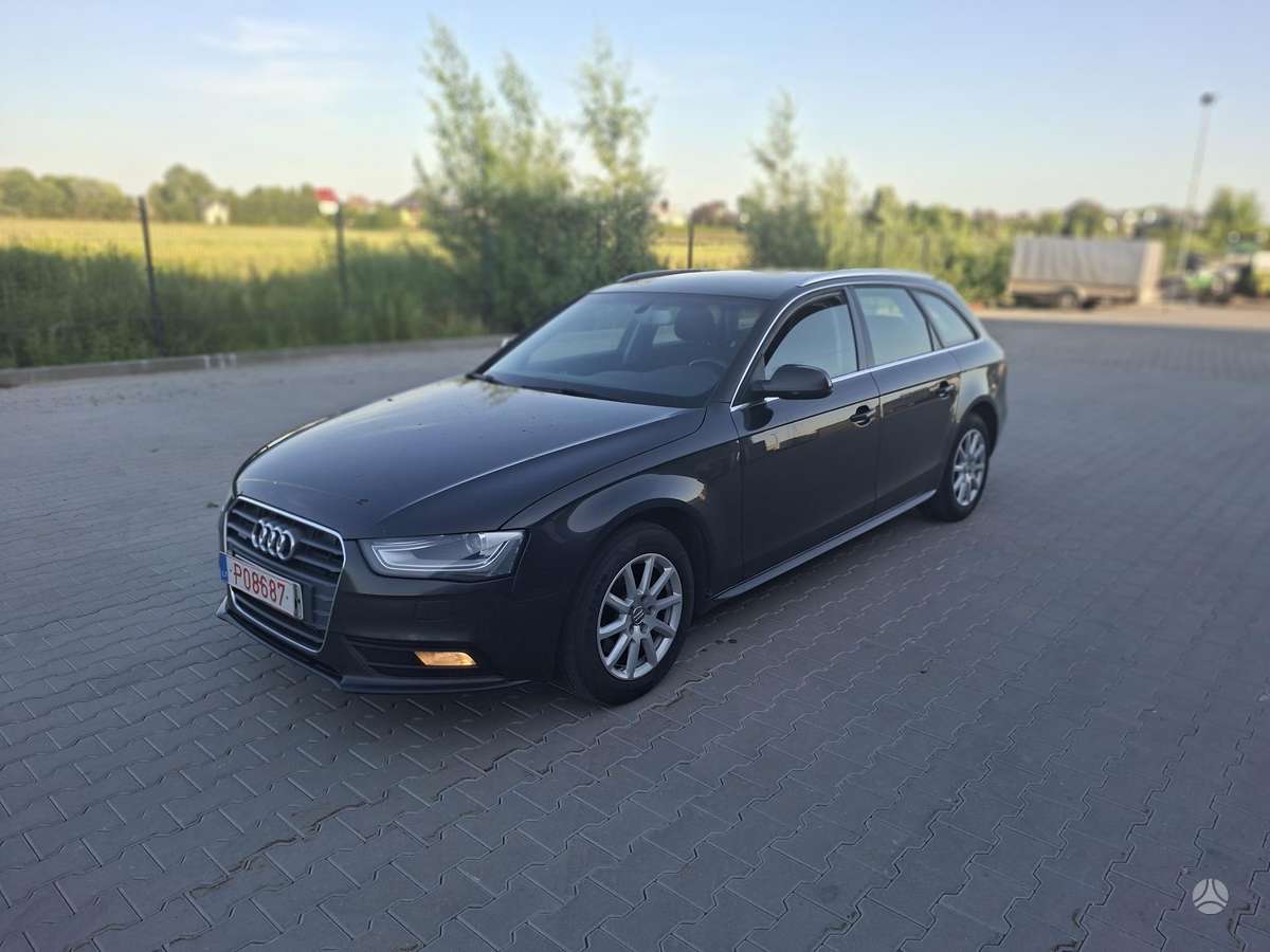 Audi A4 2013 — photo 12