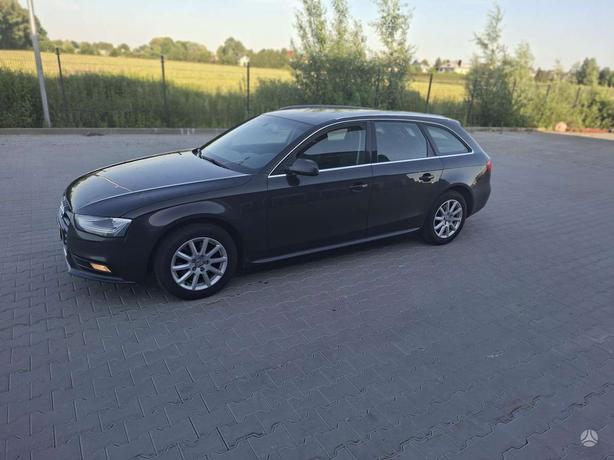 Audi A4 2013 — photo 13