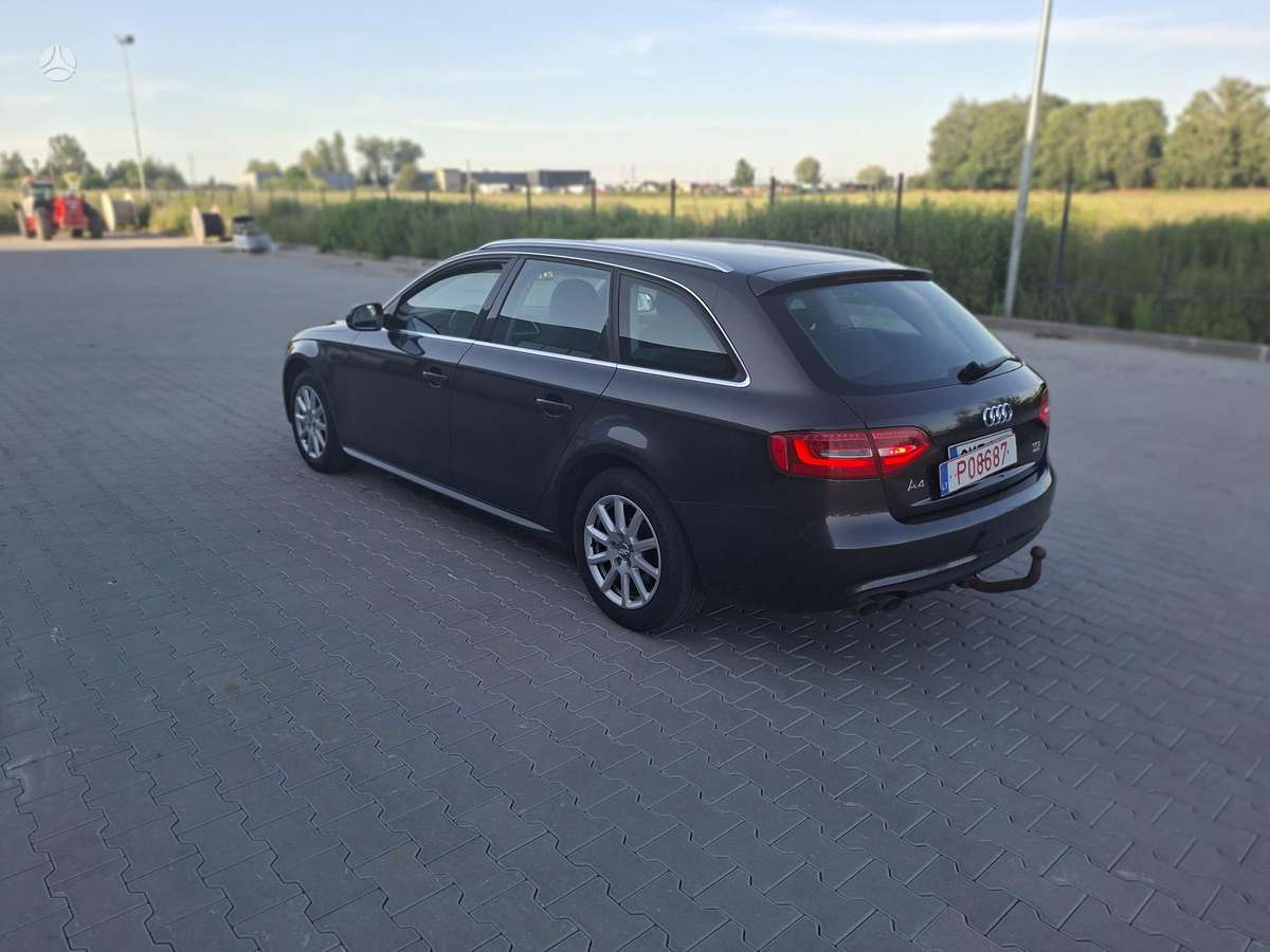 Audi A4 2013 — photo 5