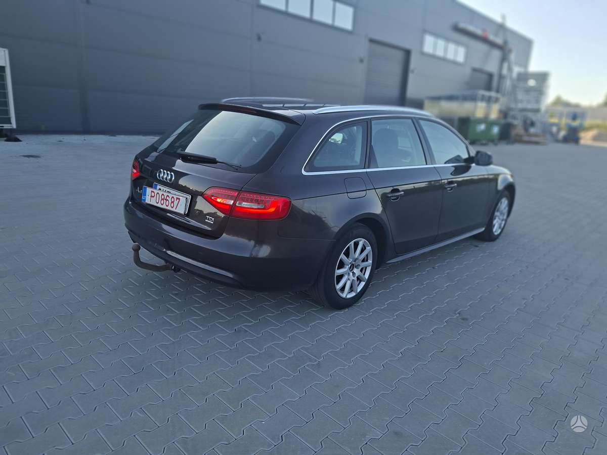 Audi A4 2013 — photo 8