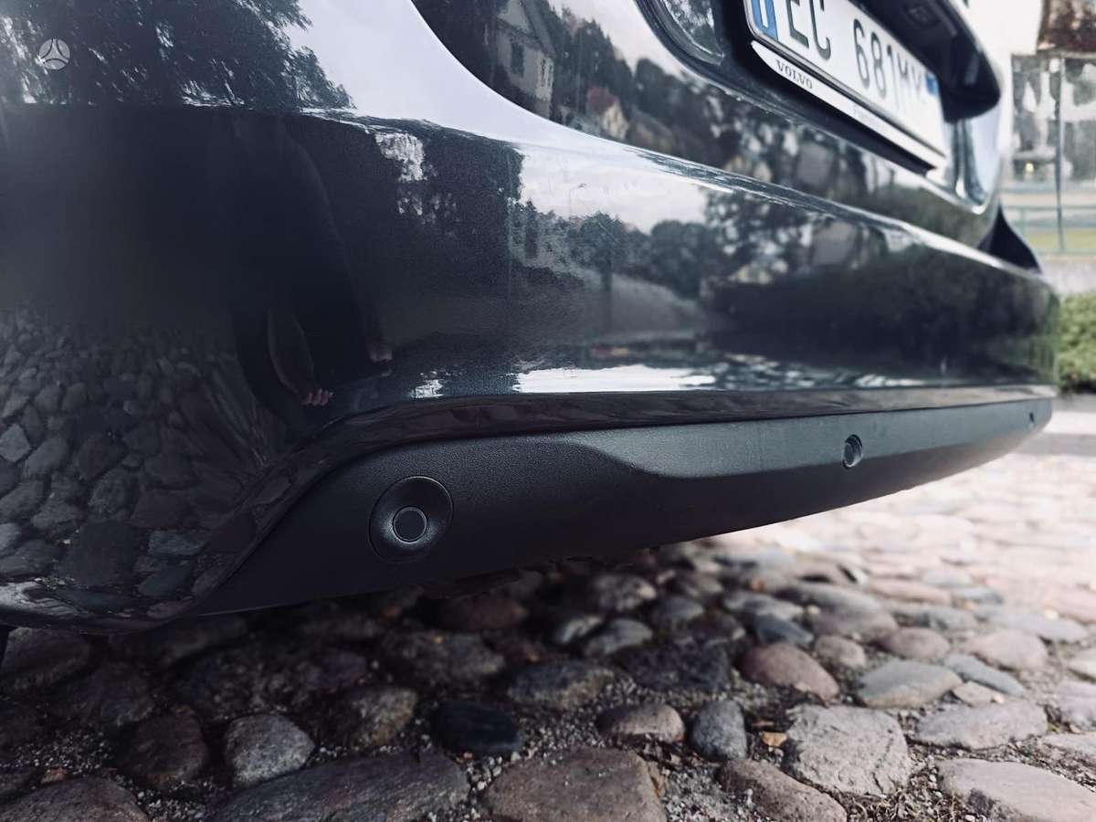 Volvo V70 2013 — photo 18
