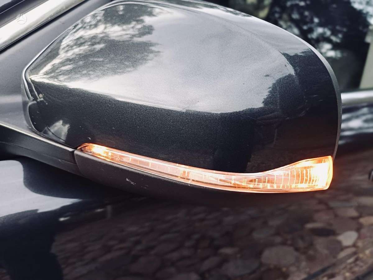 Volvo V70 2013 — photo 22