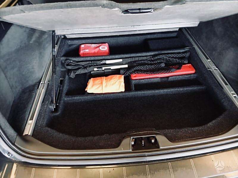 Volvo V70 2013 — photo 41