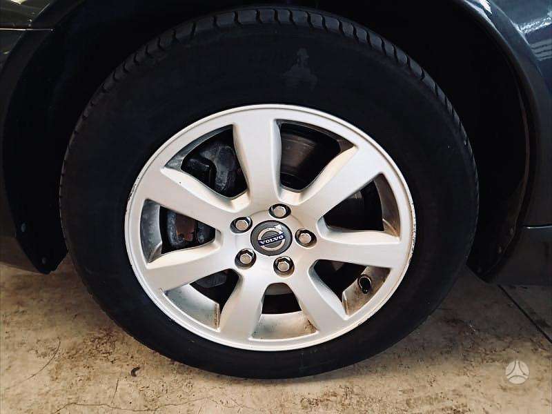 Volvo V70 2013 — photo 47