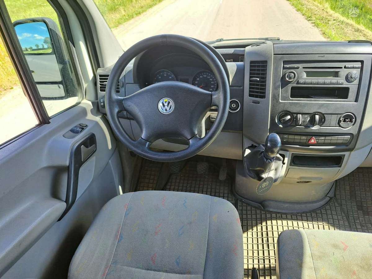 Volkswagen Crafter 2008 — photo 8