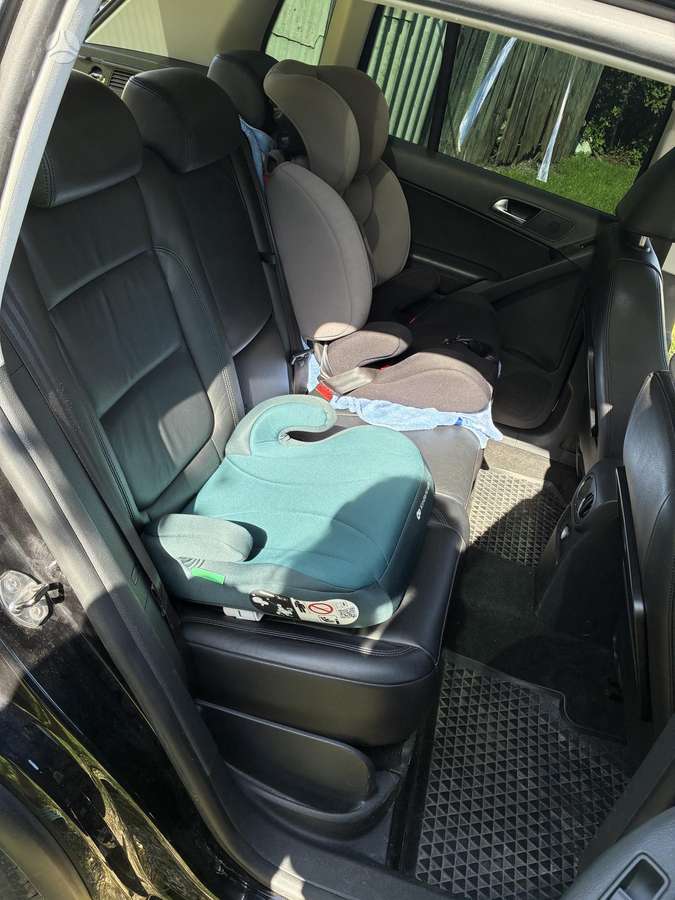 Volkswagen Tiguan 2009 — photo 17