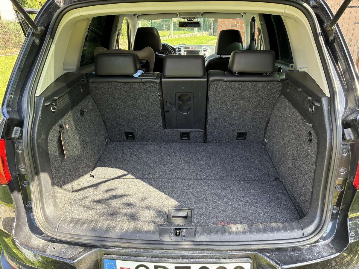 Volkswagen Tiguan 2009 — photo 18