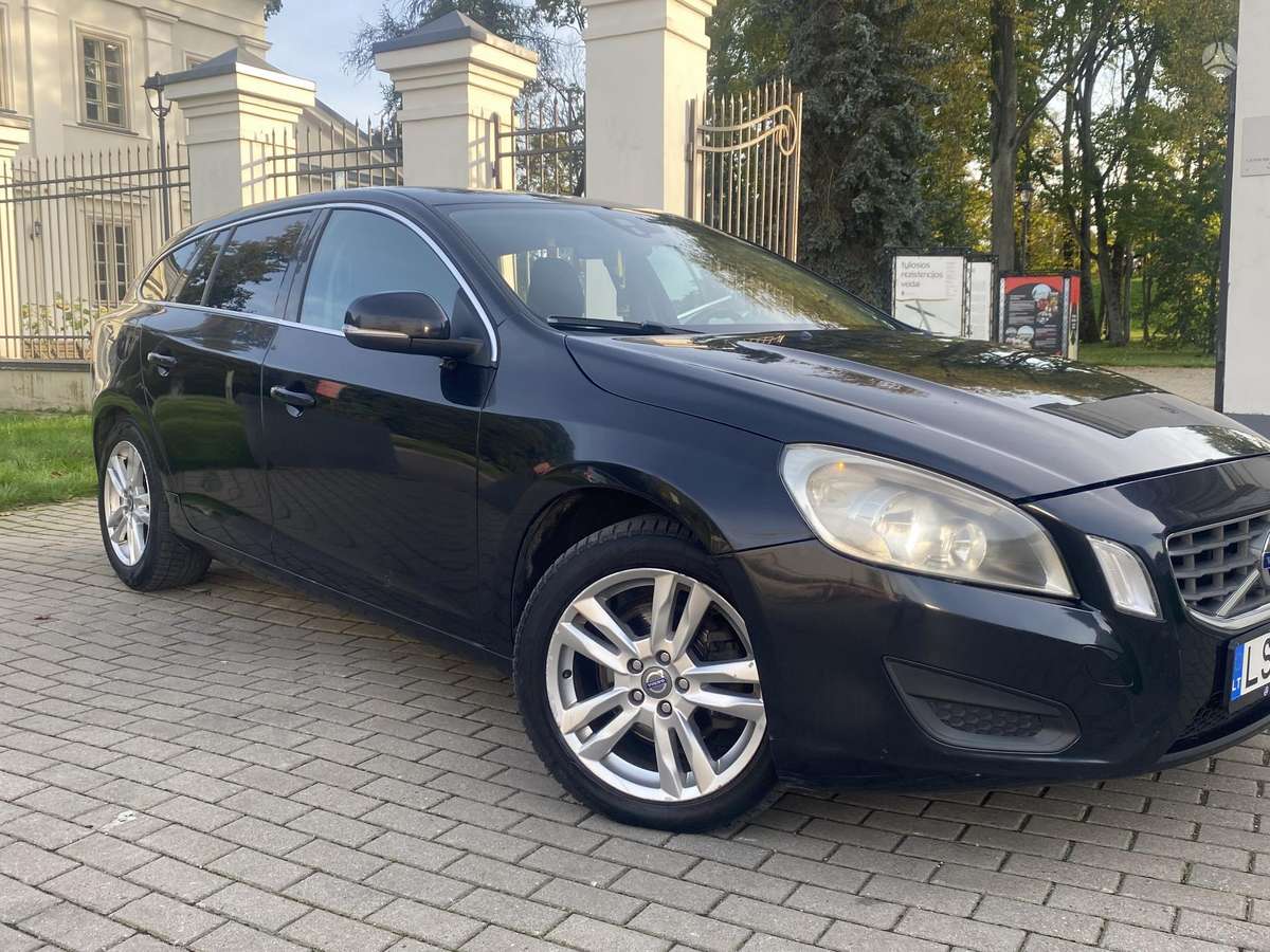 Volvo V60, 2012