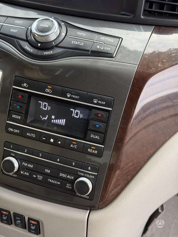 Nissan Quest 2012 — photo 10