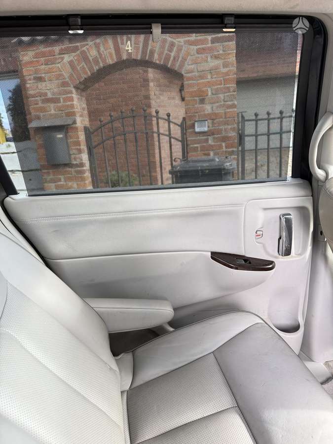 Nissan Quest 2012 — photo 31