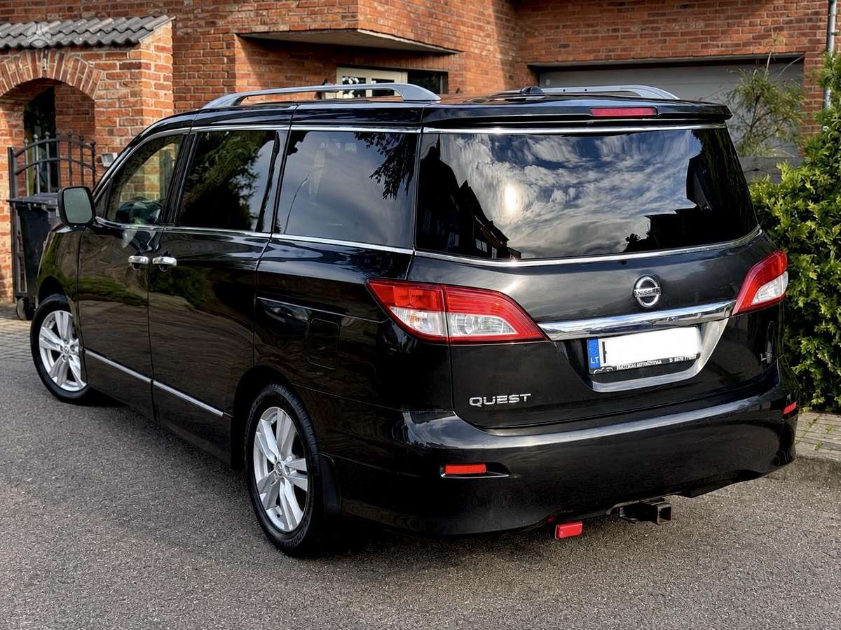 Nissan Quest 2012 — photo 5