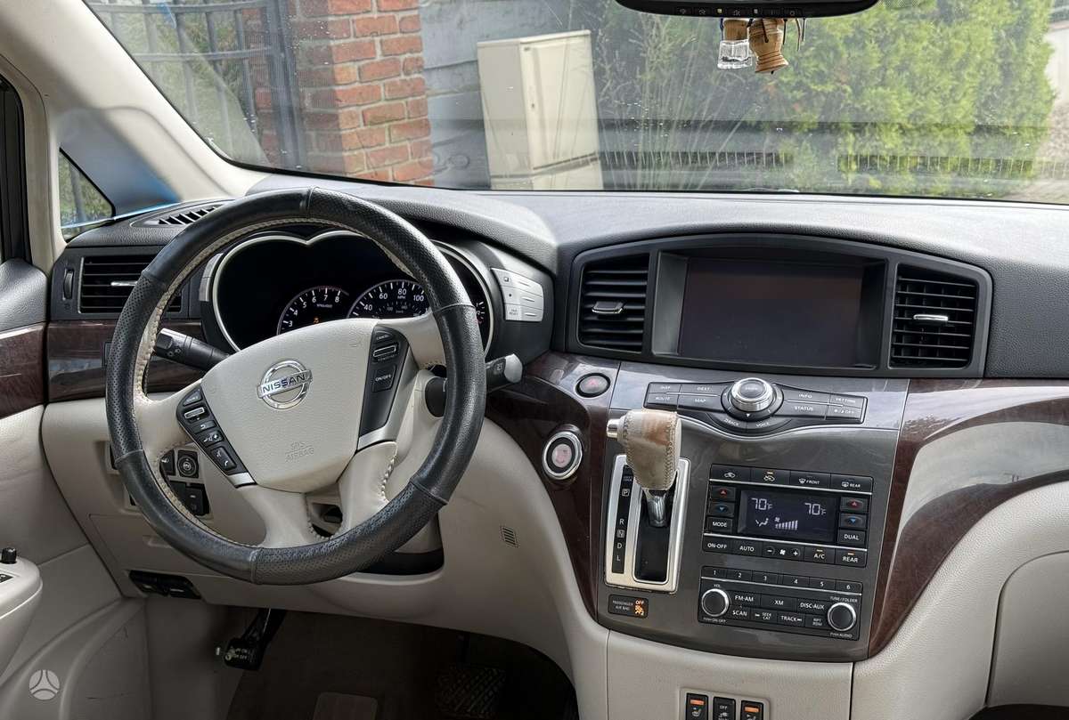 Nissan Quest 2012 — photo 6