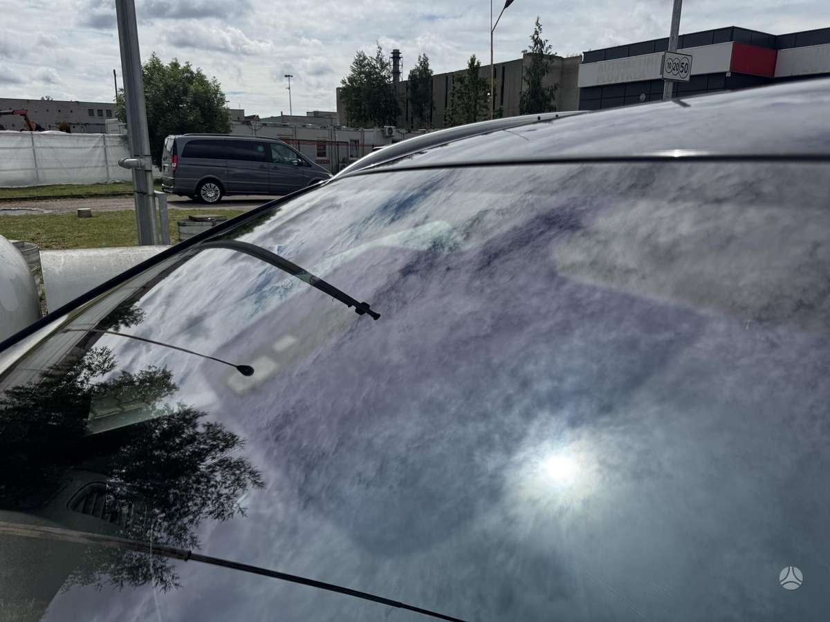 Opel Insignia 2015 — photo 17