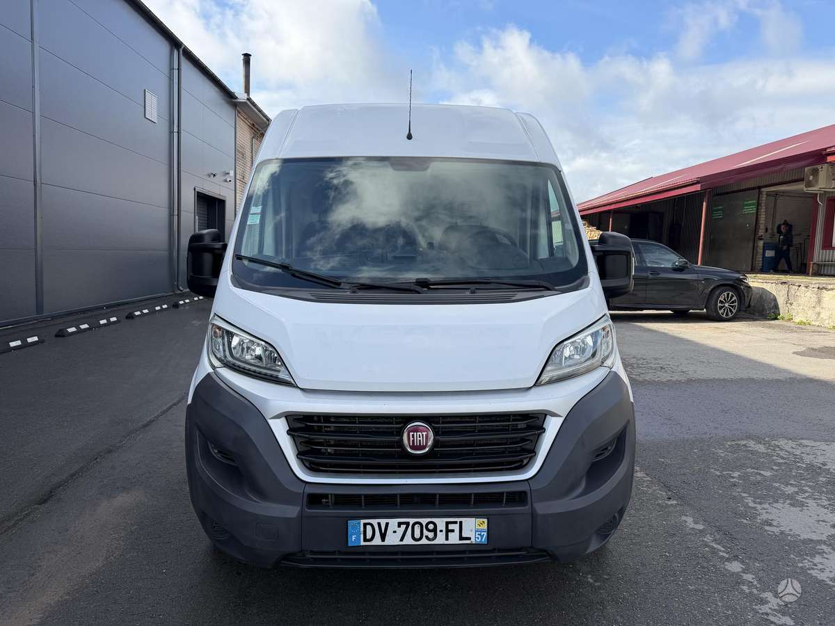 Fiat Ducato 2015 — interior