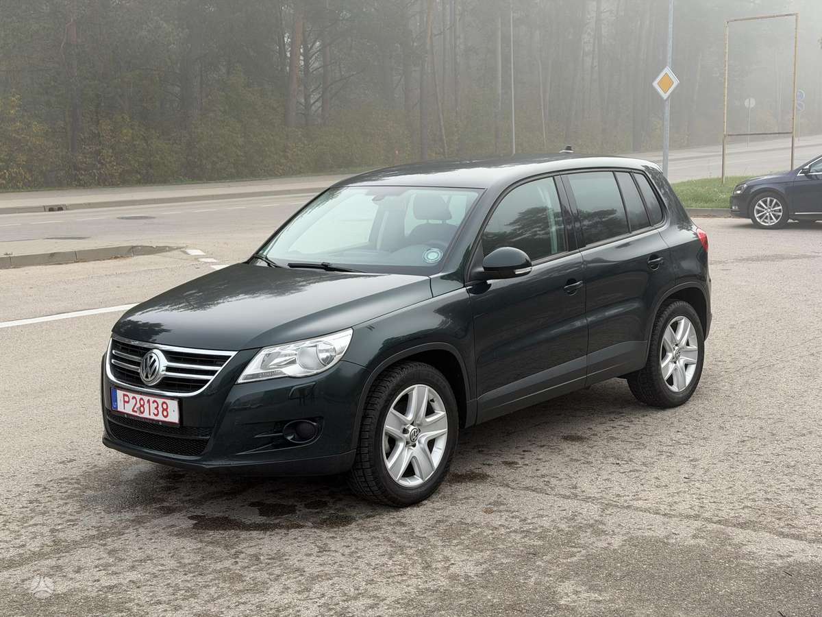 Volkswagen Tiguan 2010 — photo 10