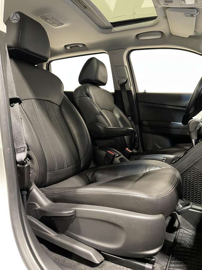Chevrolet Orlando 2013 — photo 11