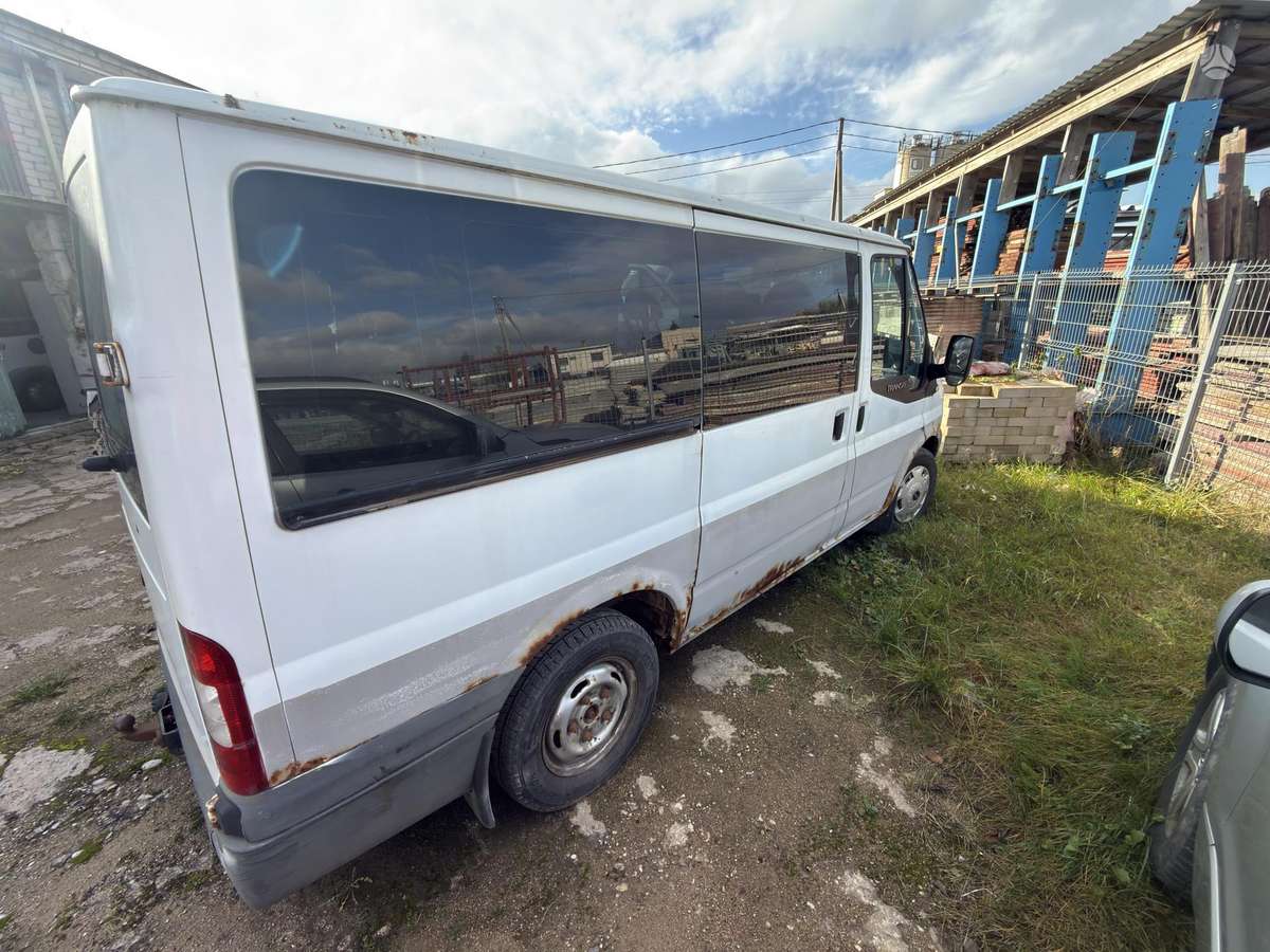 Ford Transit 2010 — engine 2198 cm³, 86 HP (63kW)