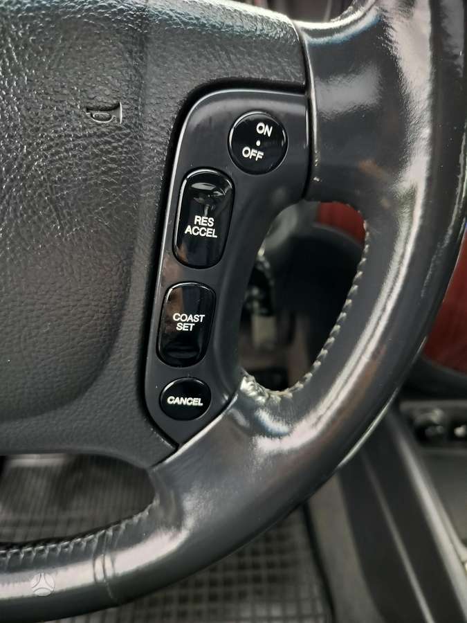 Hyundai Santa 2007 — photo 29