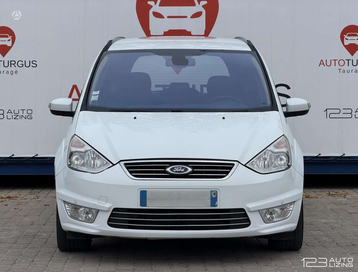 Ford Galaxy 2013 — салон