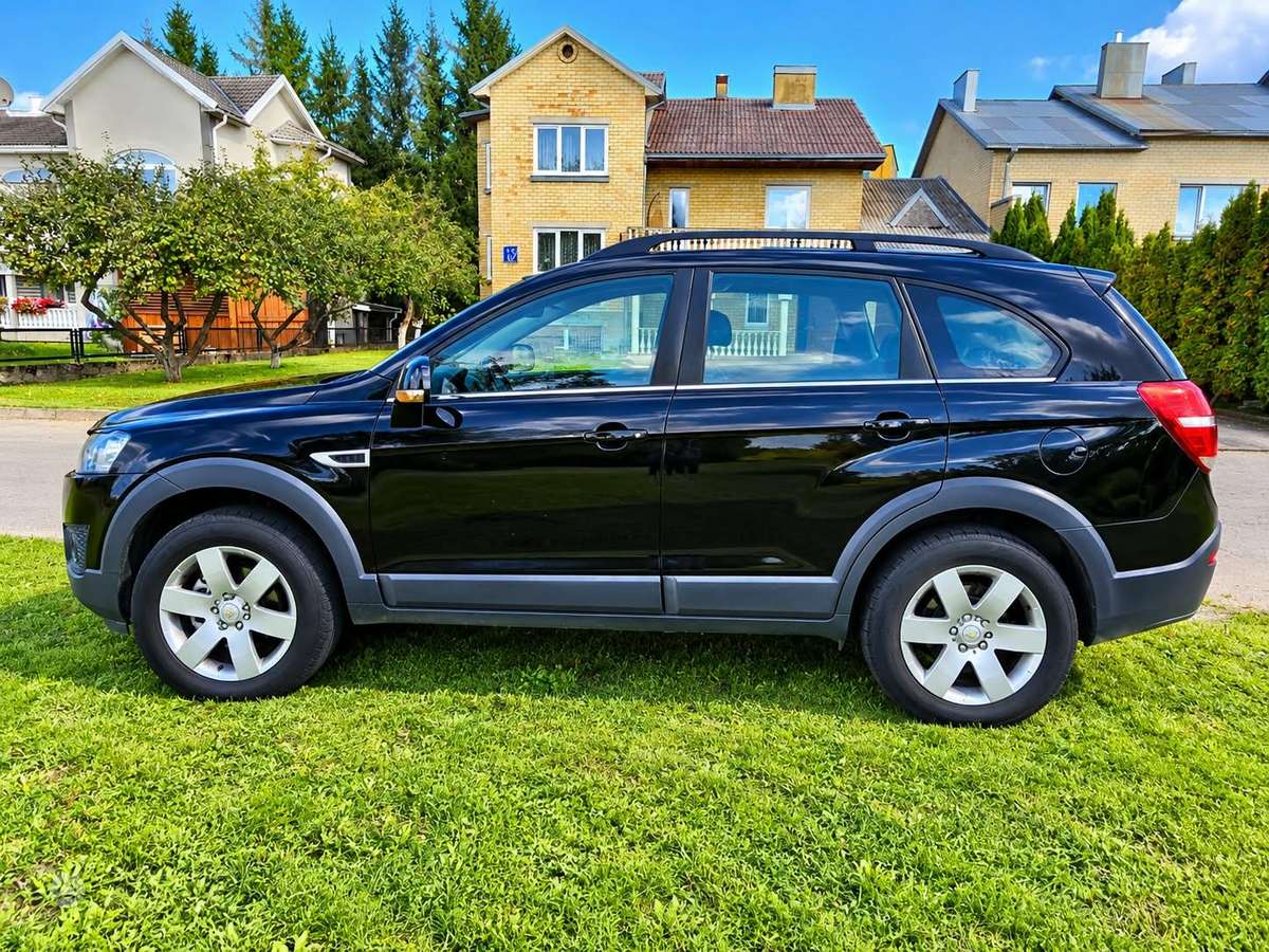 Chevrolet Captiva 2013 — engine 2231 cm³, 163 HP (120kW)