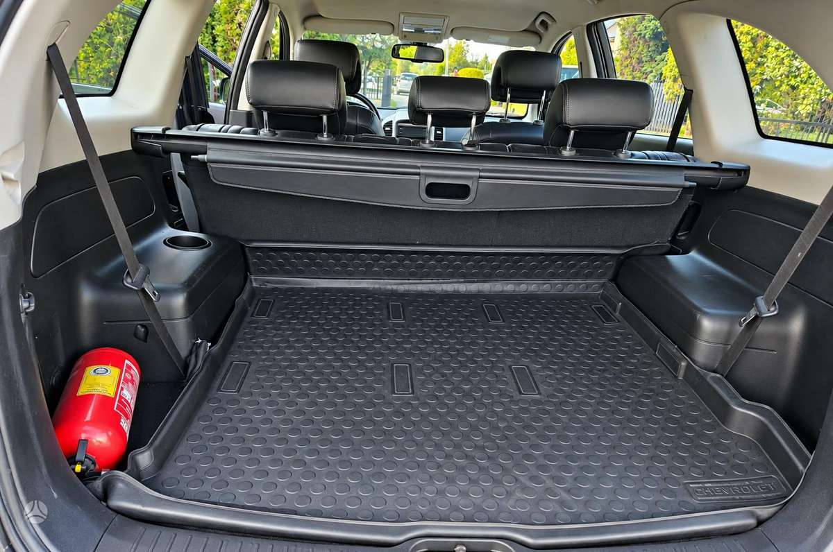 Chevrolet Captiva 2013 — photo 8