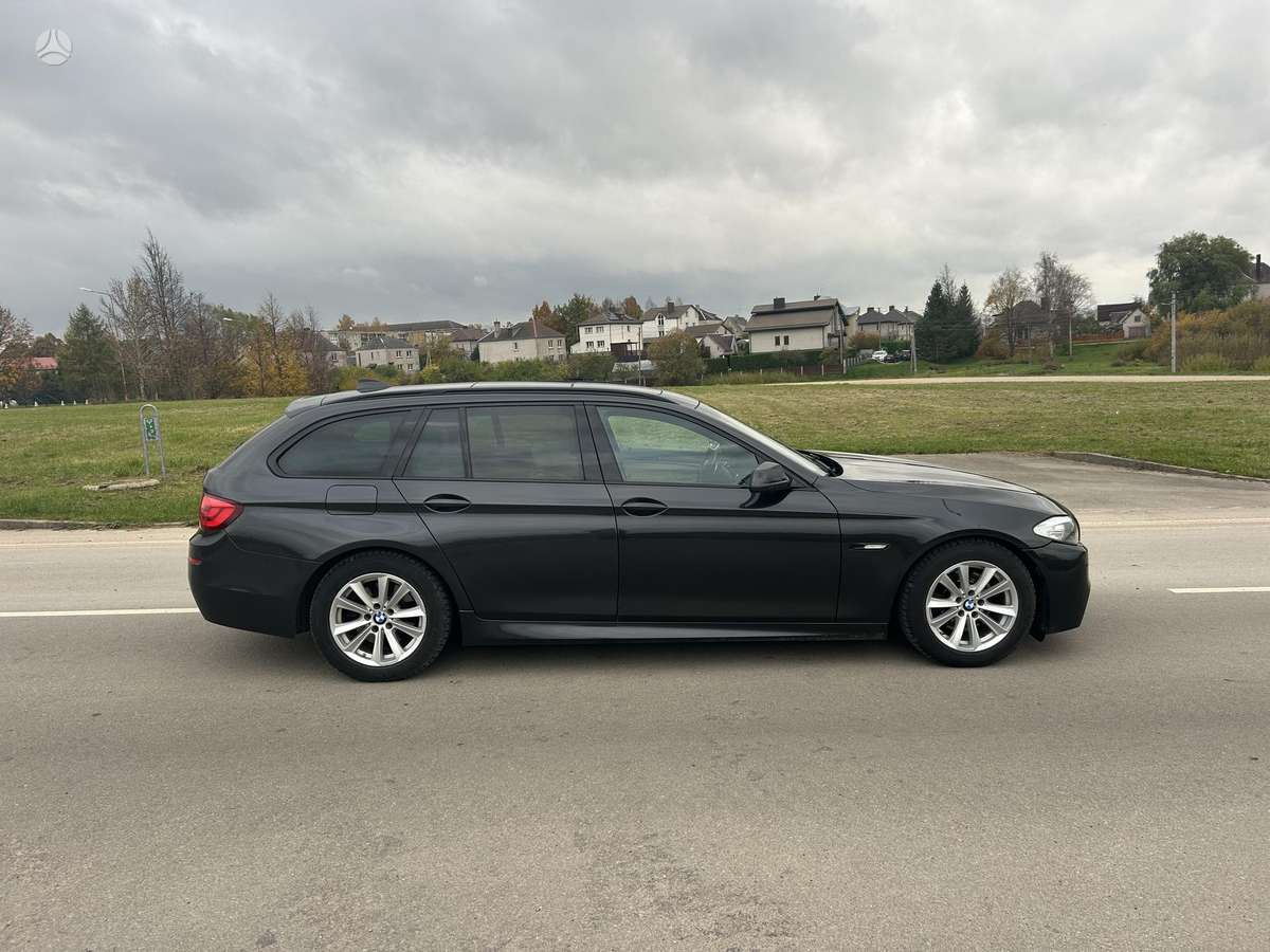 BMW 520 2012 — photo 5