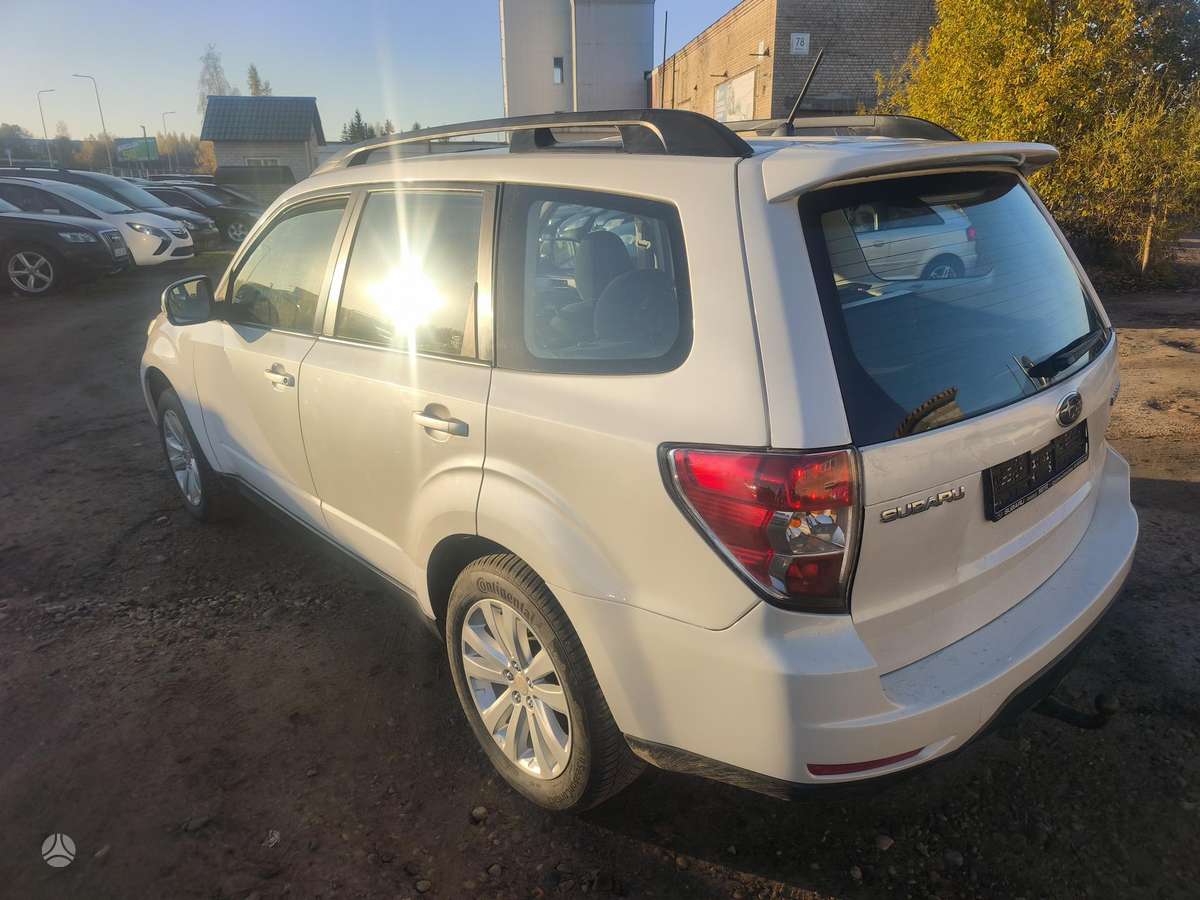 Subaru Forester 2012 — двигун 1995 cm³, 150 HP (110kW)