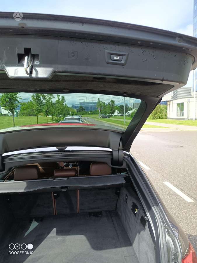 BMW 530 2011 — photo 11