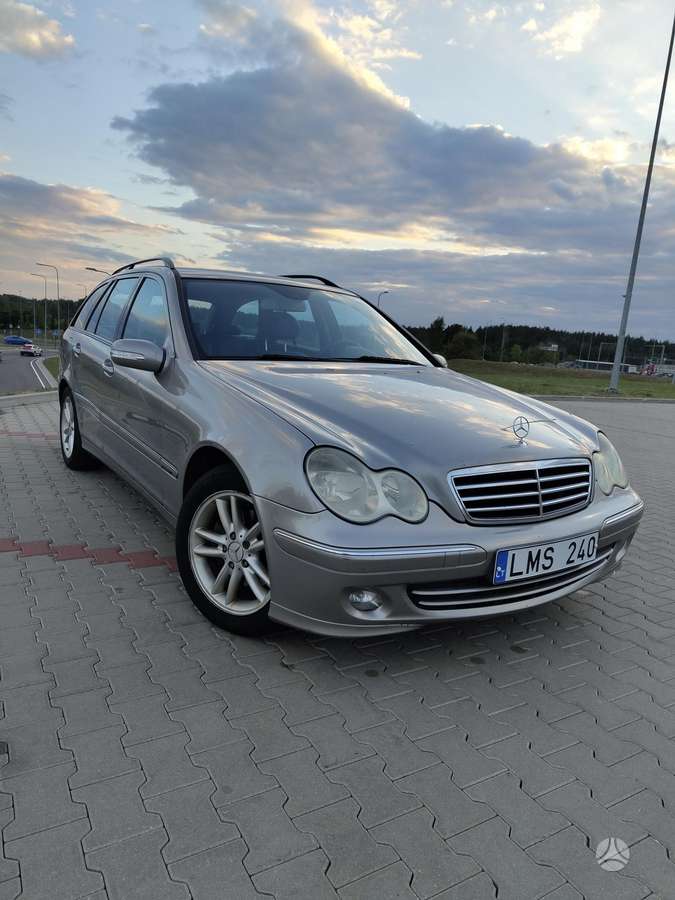 Mercedes-Benz C220 2005 — vehicle for AFU Ukraine