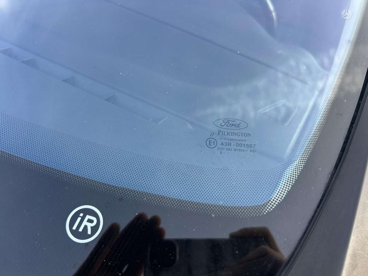 Ford S-MAX 2009 — photo 12