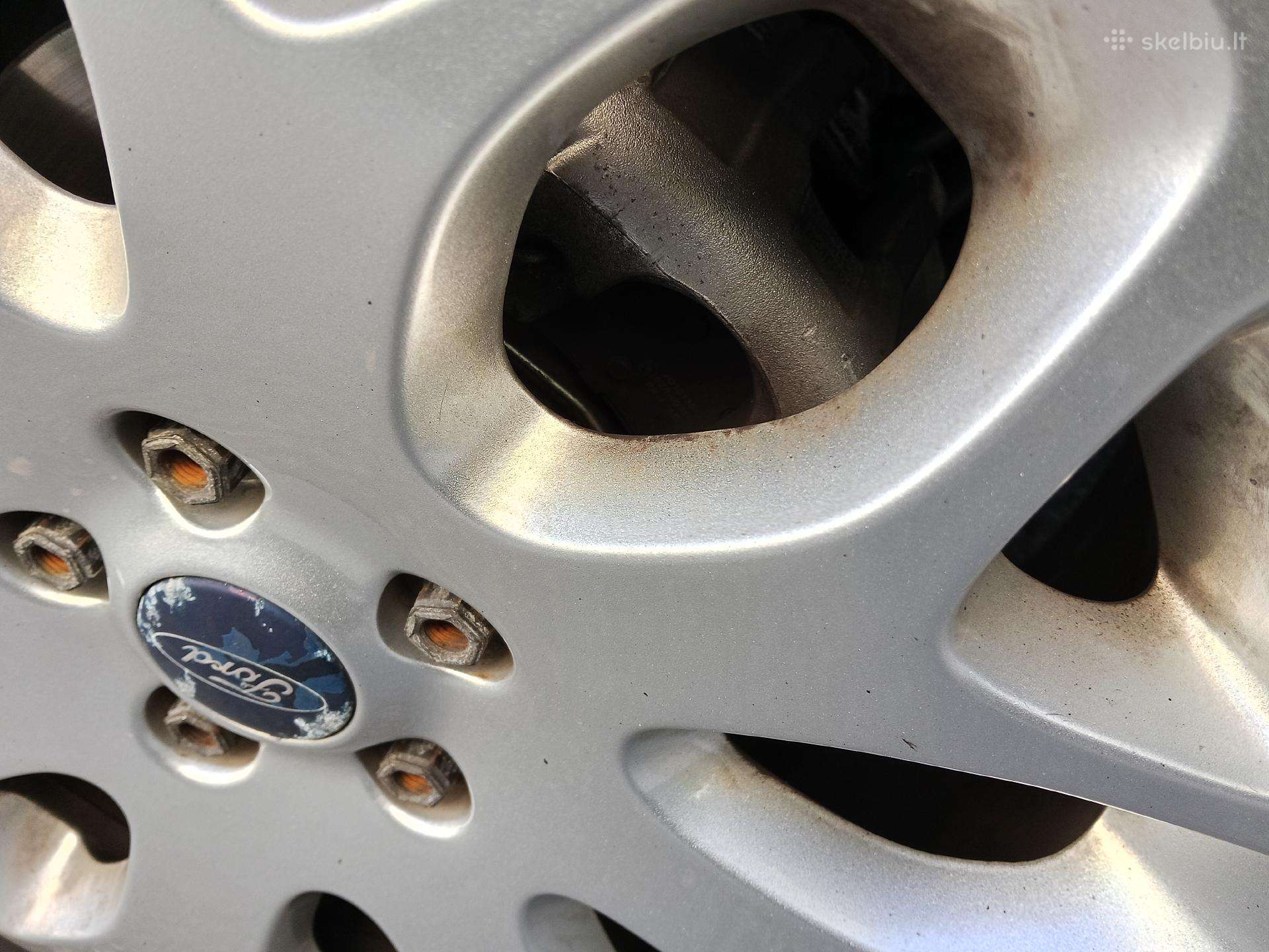 Ford Focus 2008 — photo 12