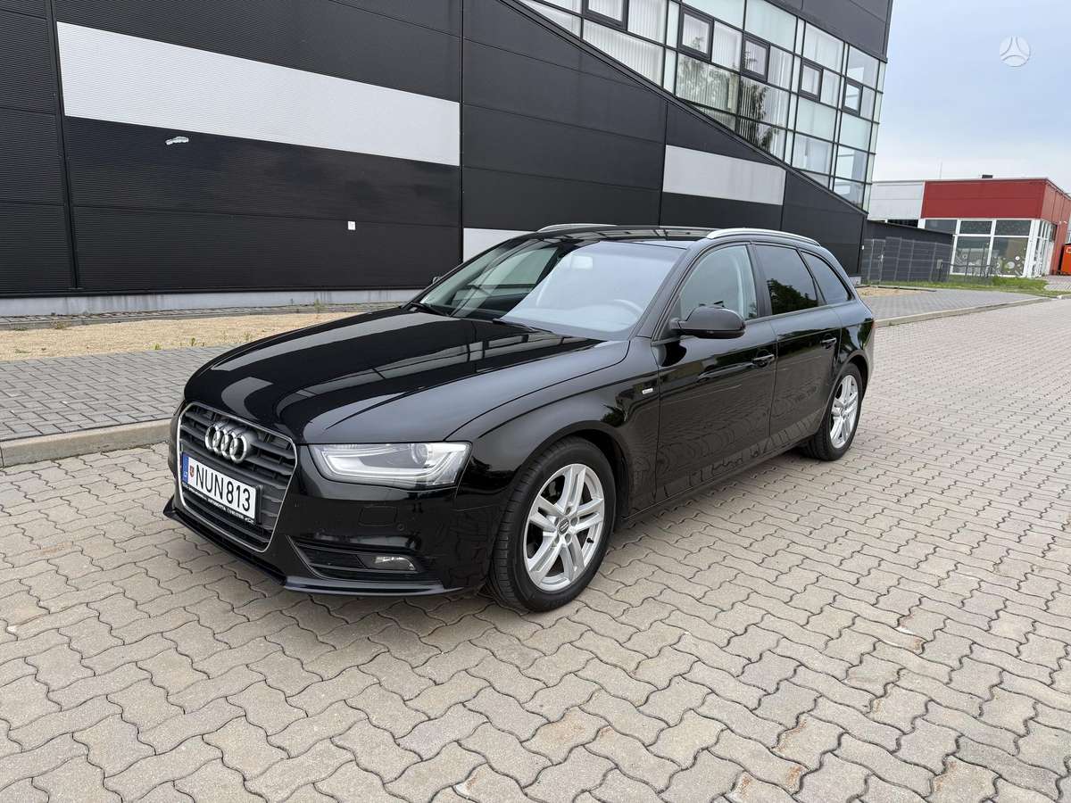 Audi A4 2012 — photo 14