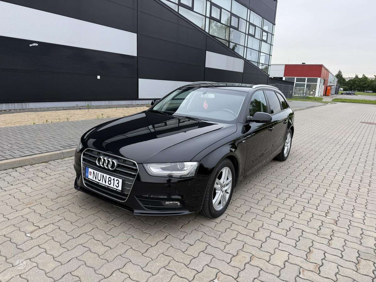 Audi A4 2012 — photo 7