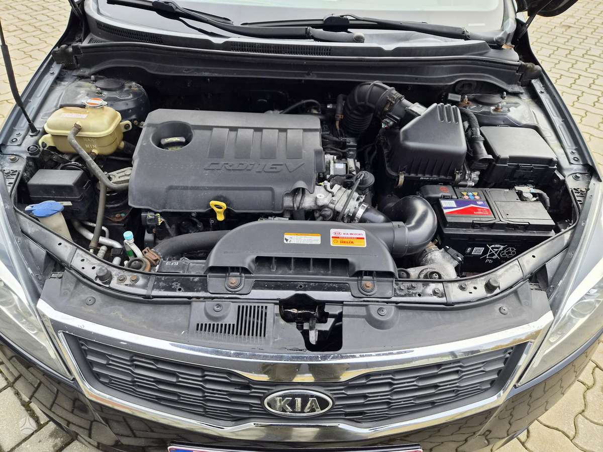 Kia Ceed 2010 — photo 10