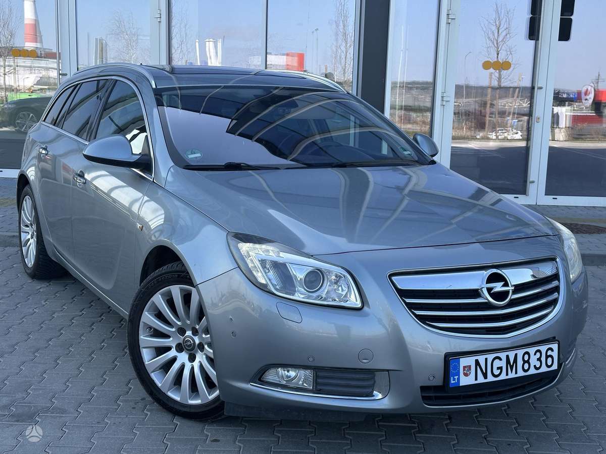 Opel Insignia 2011 — vehicle for AFU Ukraine