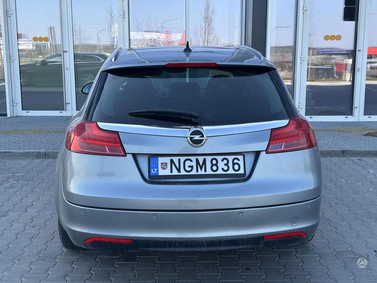 Opel Insignia 2011 — photo 5